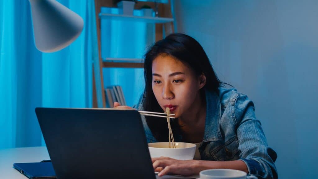 法令紋醫美的維持時間會因療程類型與個人老化速度而有所不同。